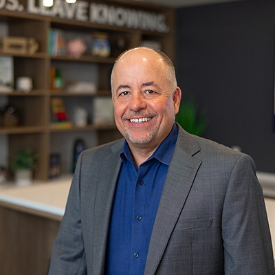 Headshot for Harry Colonis